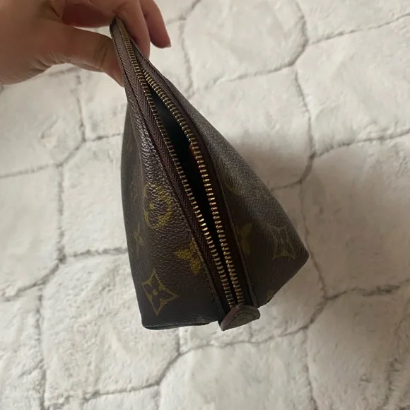 Louis Vuitton trousse demi rhonde cosmetics pouch
